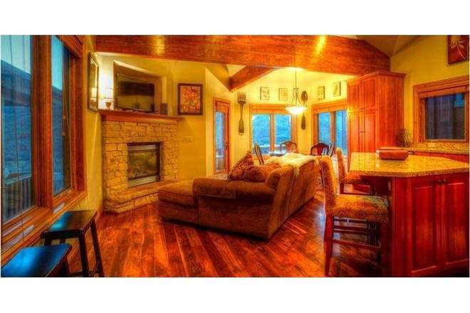 Abode On Lowell Park City Room photo